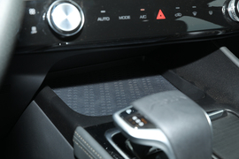 2022款东风风神皓极