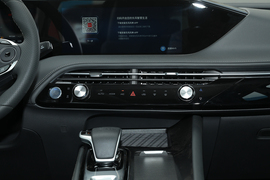 2022款东风风神皓极