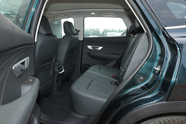 2022款东风风神皓极