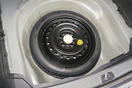 2022款丰田亚洲狮