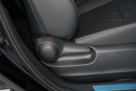 2022款丰田亚洲狮