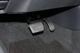 2022款丰田亚洲狮