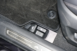 2022款丰田亚洲狮