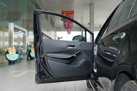 2022款丰田亚洲狮