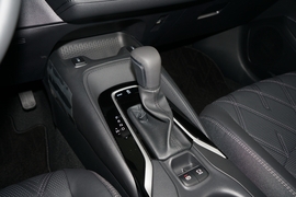 2022款丰田亚洲狮