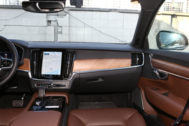 2023款沃尔沃S90新能源