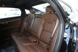 2023款沃尔沃S90新能源