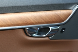 2023款沃尔沃S90新能源