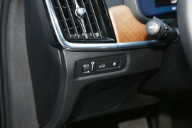 2023款沃尔沃S90新能源