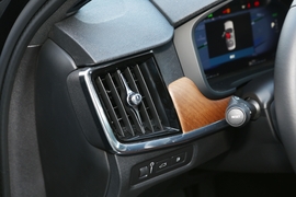 2023款沃尔沃S90新能源