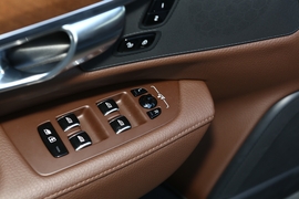 2023款沃尔沃S90新能源