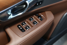 2023款沃尔沃S90新能源