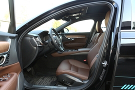 2023款沃尔沃S90新能源