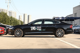 2023款沃尔沃S90新能源