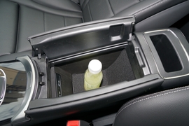   2022款奔驰GLC 260 L 4MATIC 动感型 改款