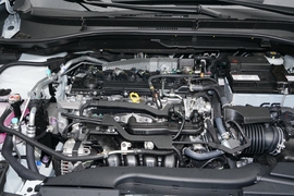 2022款丰田卡罗拉锐放