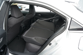 2022款丰田亚洲狮