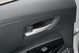 2022款丰田亚洲狮