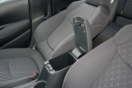 2022款丰田亚洲狮