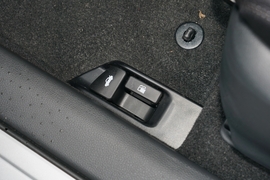 2022款丰田亚洲狮