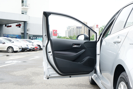 2022款丰田亚洲狮