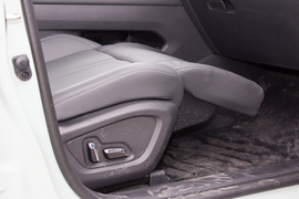 2022款东风风神皓极