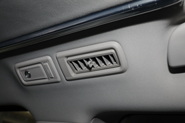 2023款广汽传祺M8