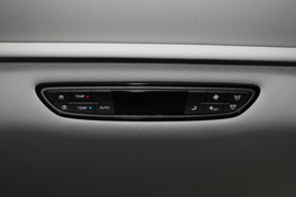 2023款广汽传祺M8