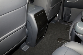 2023款广汽传祺M8