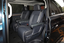 2023款广汽传祺M8