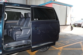 2023款广汽传祺M8