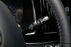 2023款广汽传祺M8