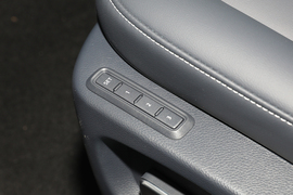 2023款广汽传祺M8