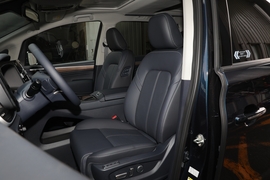 2023款广汽传祺M8