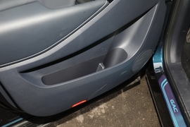 2023款广汽传祺M8