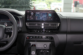 2022款雪铁龙天逸BEYOND