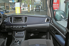 2022款东风风行菱智M5EV