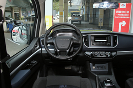 2022款东风风行菱智M5EV