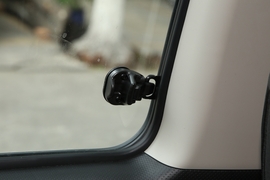 2022款东风风行菱智M5EV