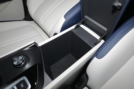 2022款东风风神皓极