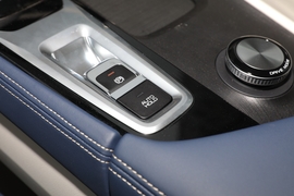 2022款东风风神皓极