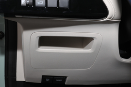 2022款东风风神皓极