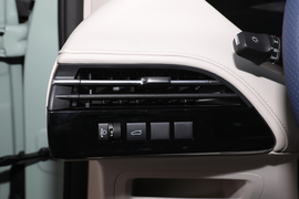 2022款东风风神皓极