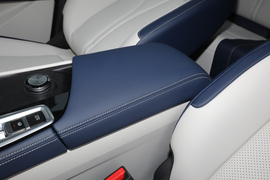 2022款东风风神皓极