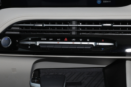 2022款东风风神皓极