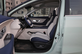 2022款东风风神皓极