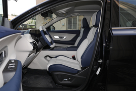 2022款东风风神皓极