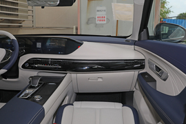 2022款东风风神皓极