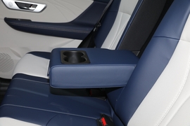 2022款东风风神皓极