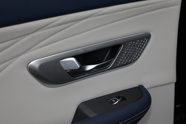 2022款东风风神皓极